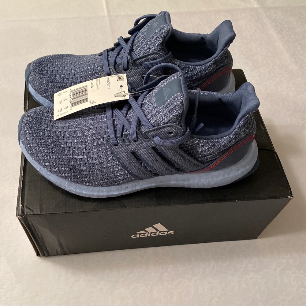 Adidas Ultra Boost Tech Ink Glow Blue Size 5.5